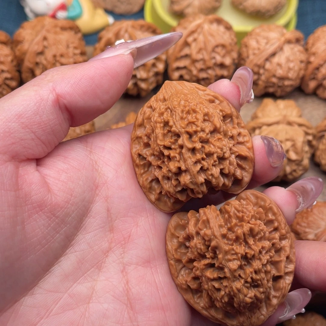 文玩核桃把件全品满天星40,5