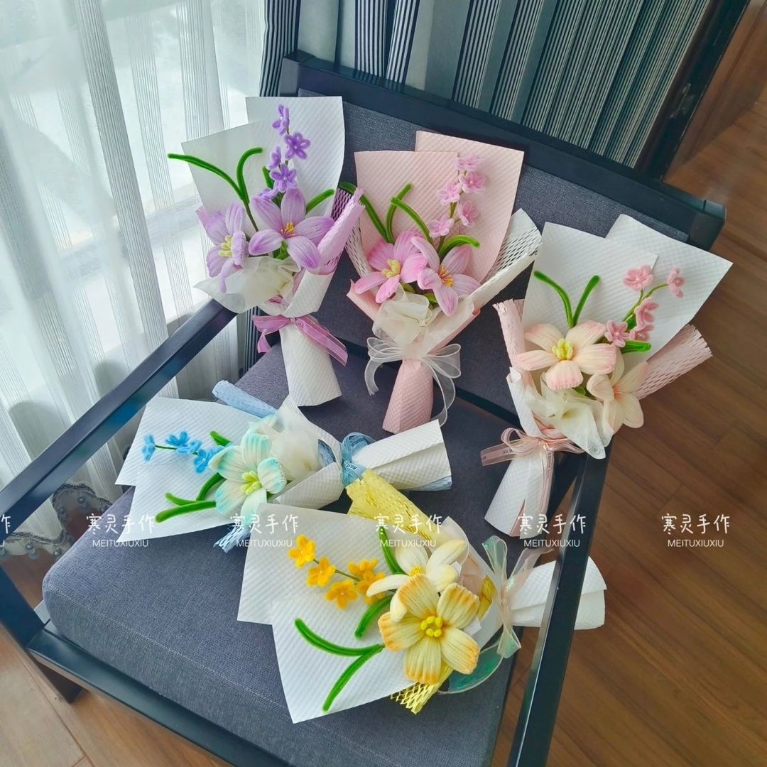 成品扭扭棒花束ins风小清新编织花新款拍照送人礼物情人教师七夕