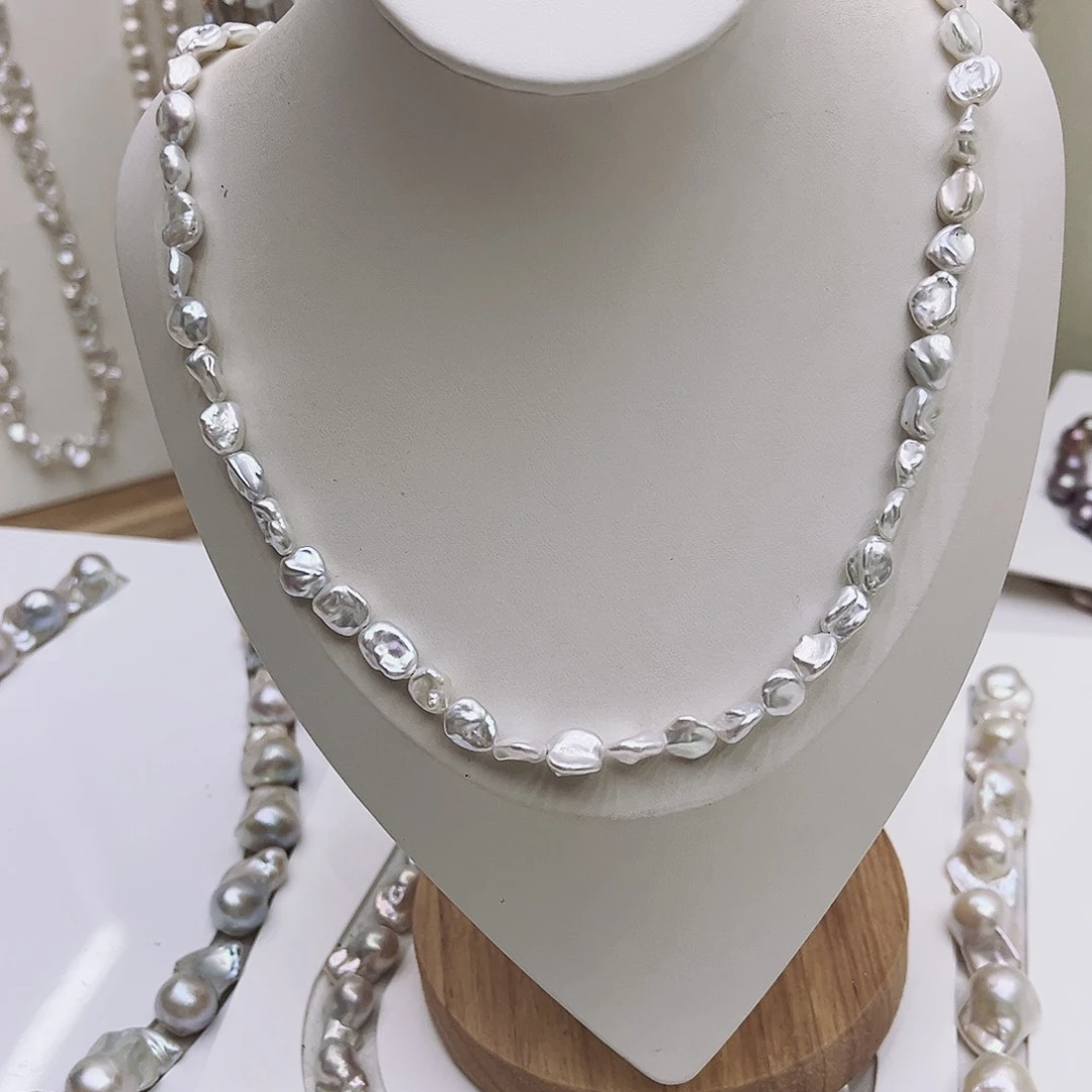 淡水珍珠银S925镶嵌颈饰迟**猩