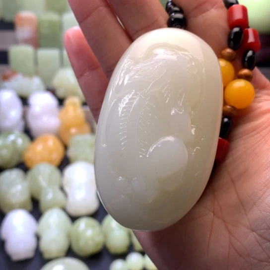 石材方解石手把件