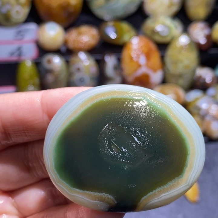 玛瑙/玉髓未镶嵌珠宝奇石