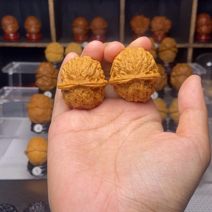 吊坠文玩核桃火焰绣球26