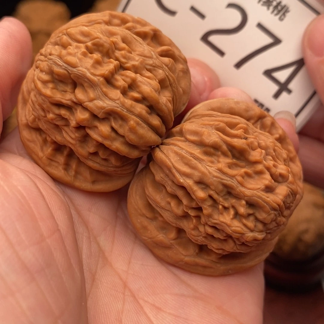 文玩核桃把件汉高楼39