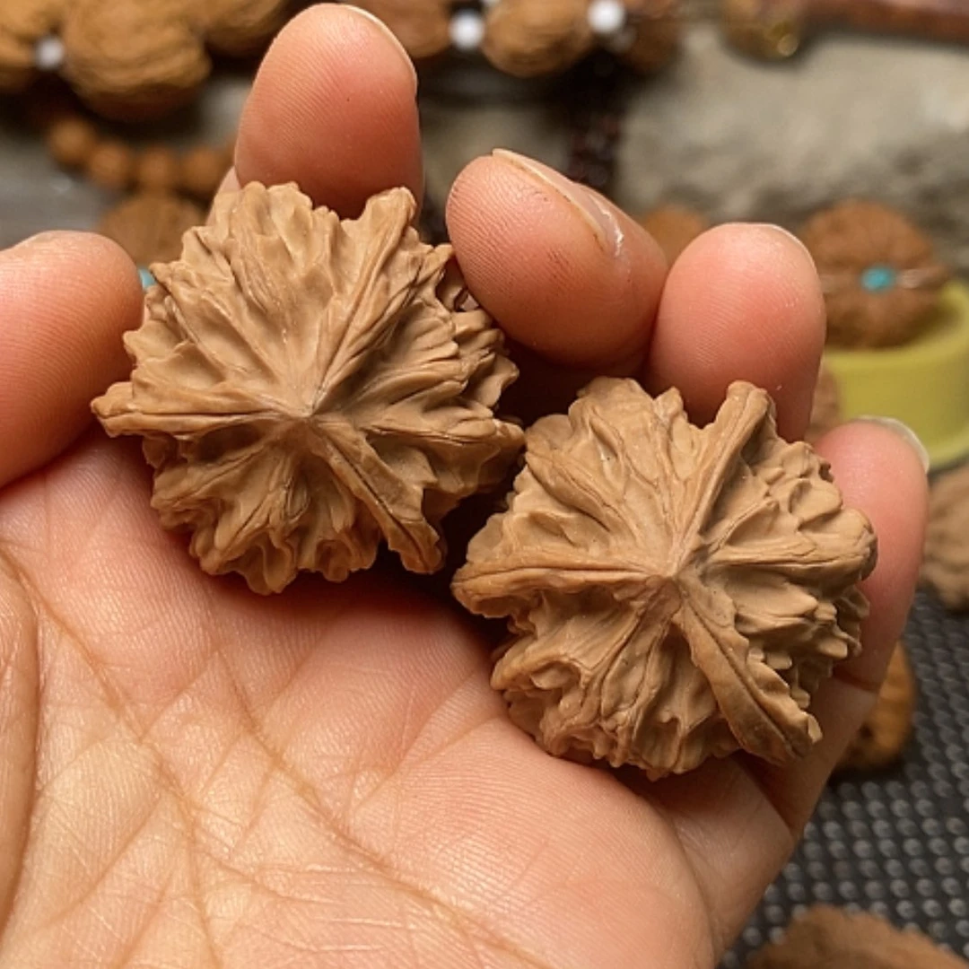 【闪购商品】把件文玩核桃阿*暖三棱正奔35