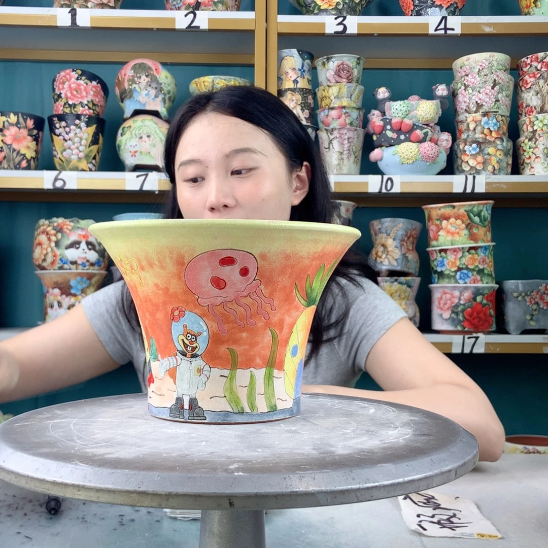 景德镇手工花盆321