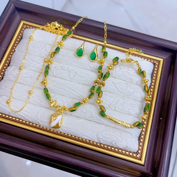 钛钢项链 2002新款四件套首饰爆款白搭时尚金色保色