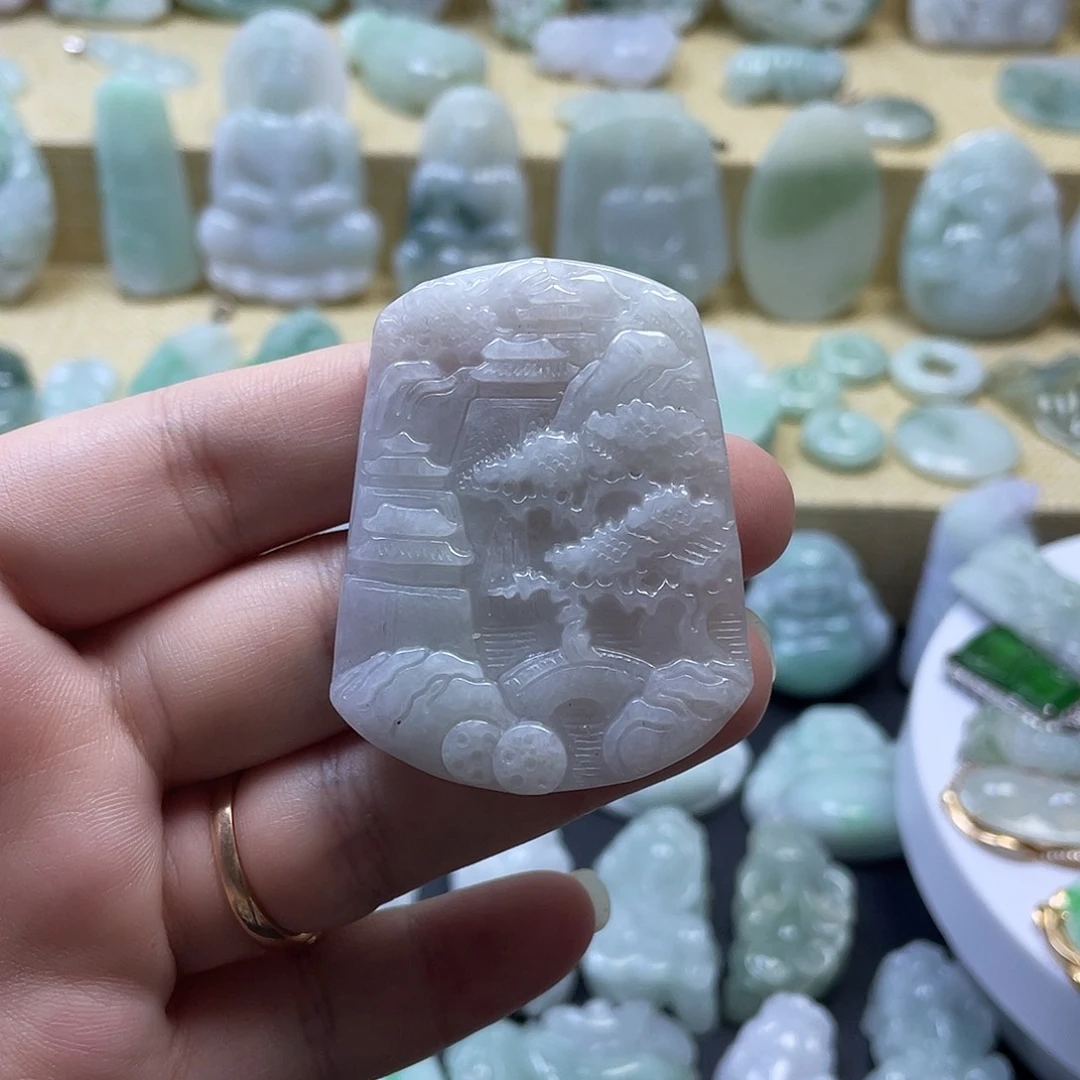 翡翠未镶嵌颈饰纯天然翡翠微瑕