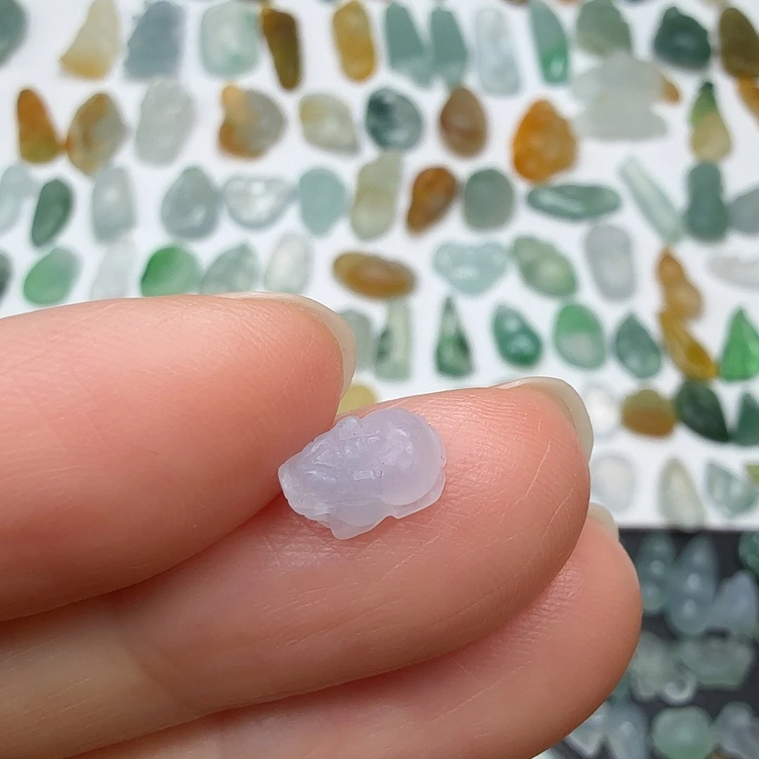 定制翡翠未镶嵌貔貅