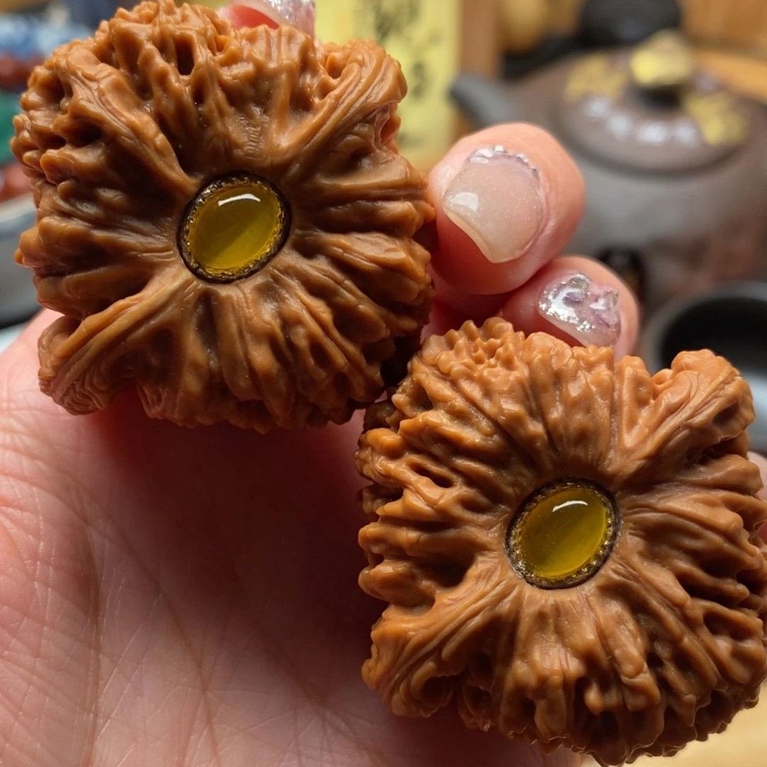 文玩核桃把件45尺寸全品南江石