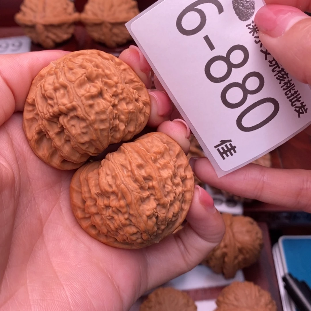 文玩核桃把件42闷白