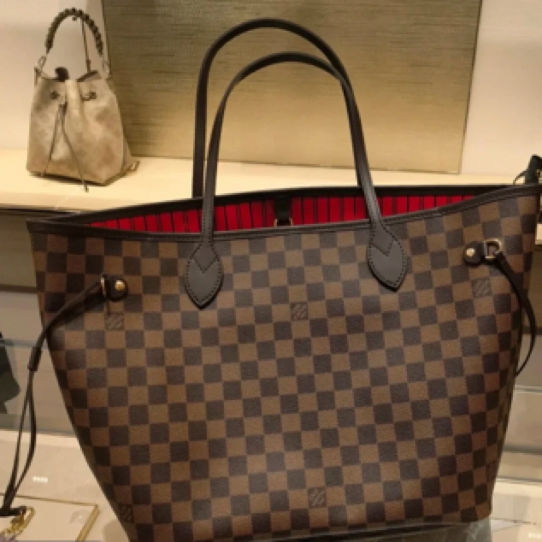 95新 LouisVuitton/路易威登 95新lv棋盘格购物袋