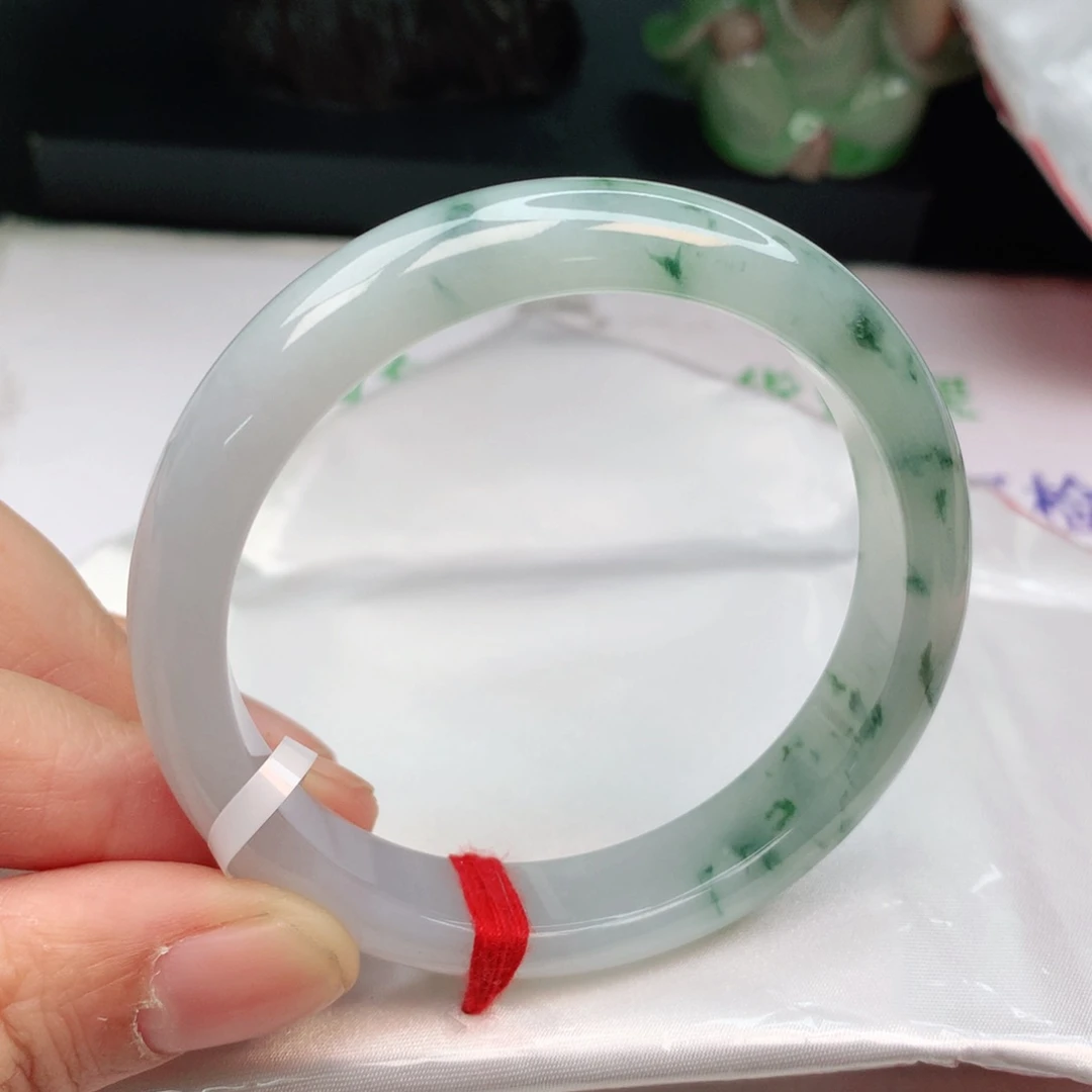 未镶嵌手镯翡翠翡翠手镯