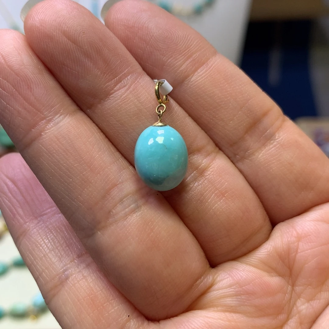 绿松石18K金镶嵌挂件