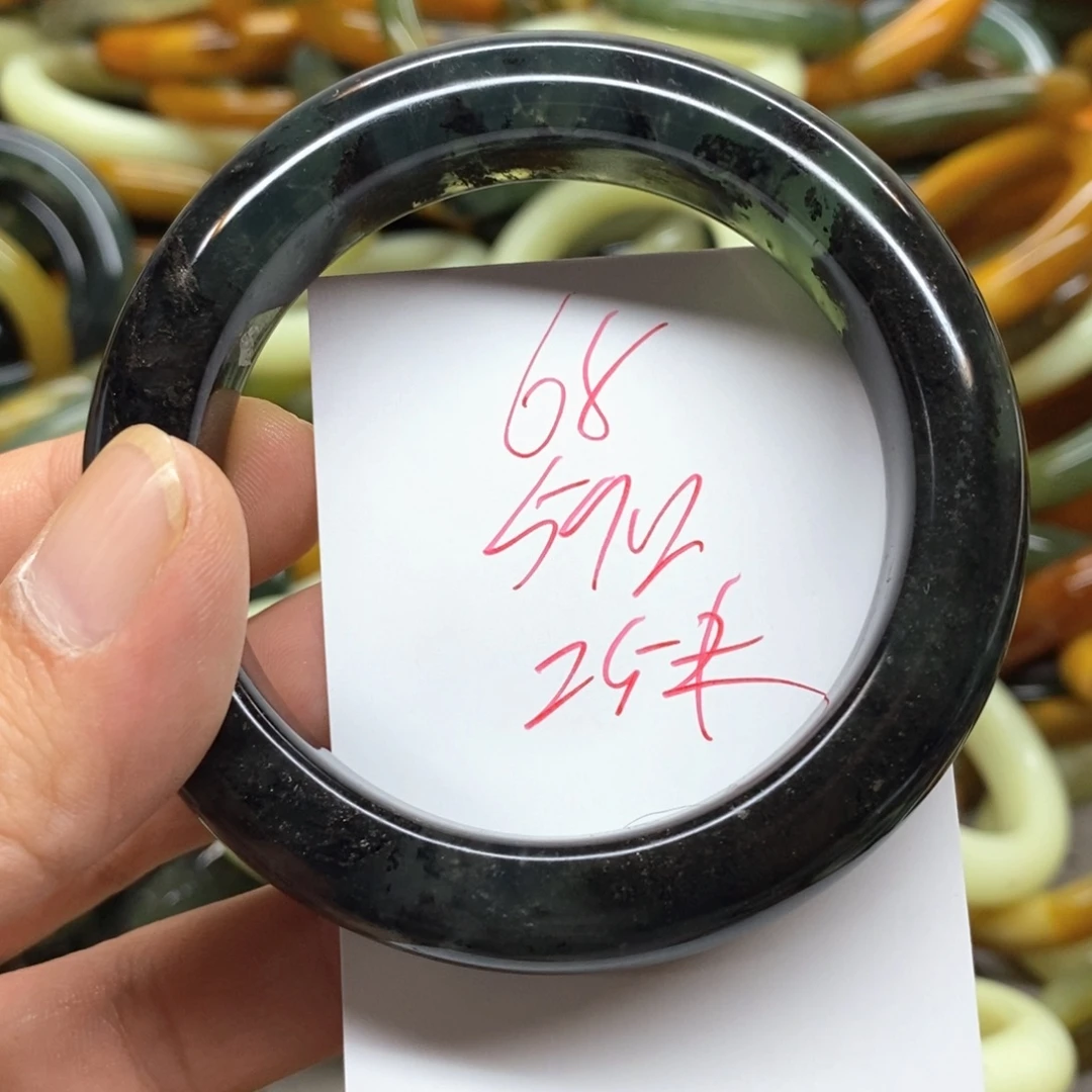 未镶嵌蛇纹石玉手镯