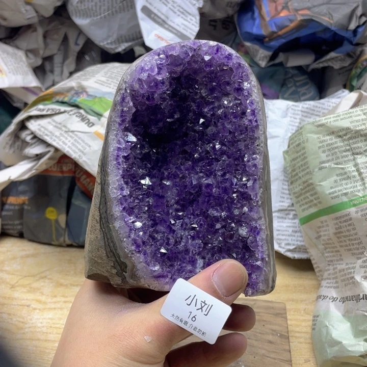 未镶嵌大型摆件（非配饰）水晶