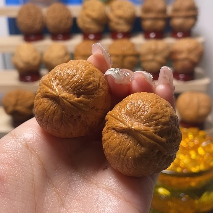 文玩核桃吊坠胖头陀1