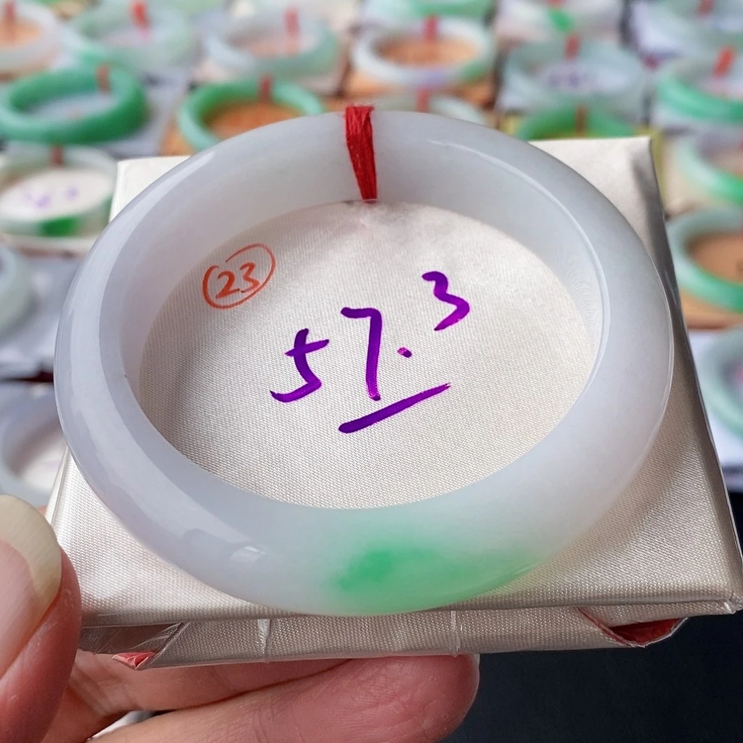 翡翠手镯未镶嵌23号链接