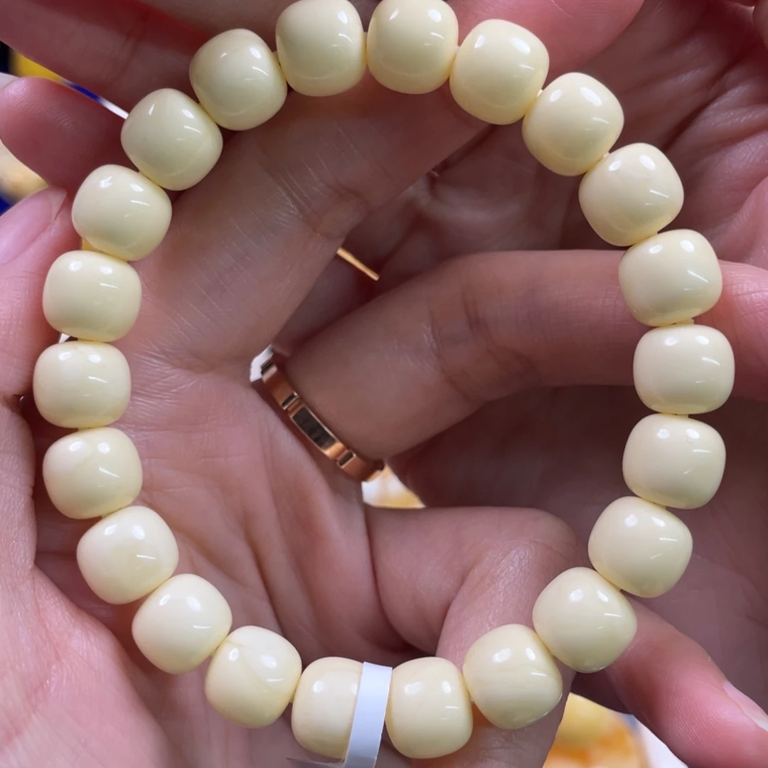 琥珀未镶嵌裸石琥珀蜜蜡