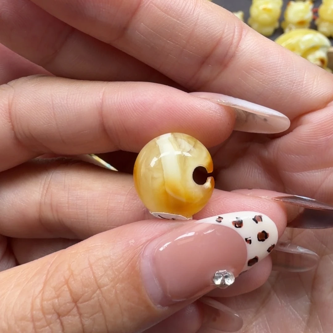 琥珀未镶嵌裸石蜜蜡