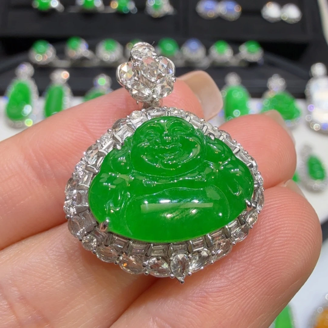 翡翠18K金镶嵌颈饰收到货48小时鉴赏期