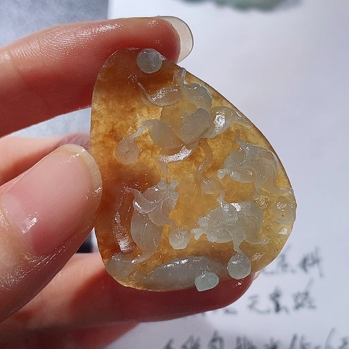 定制翡翠未镶嵌翡翠