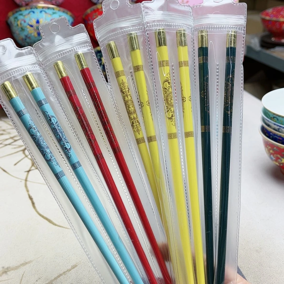 【闪购商品】珐琅2双红，4混，共6双。。。