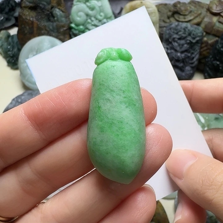 定制翡翠未镶嵌毛货