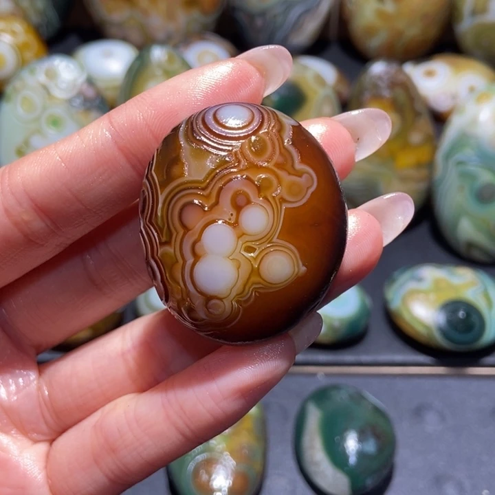 【闪购商品】未镶嵌玛瑙/玉髓珠宝奇石y