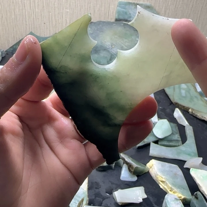 翡翠未镶嵌颈饰纯天然缅甸翡翠