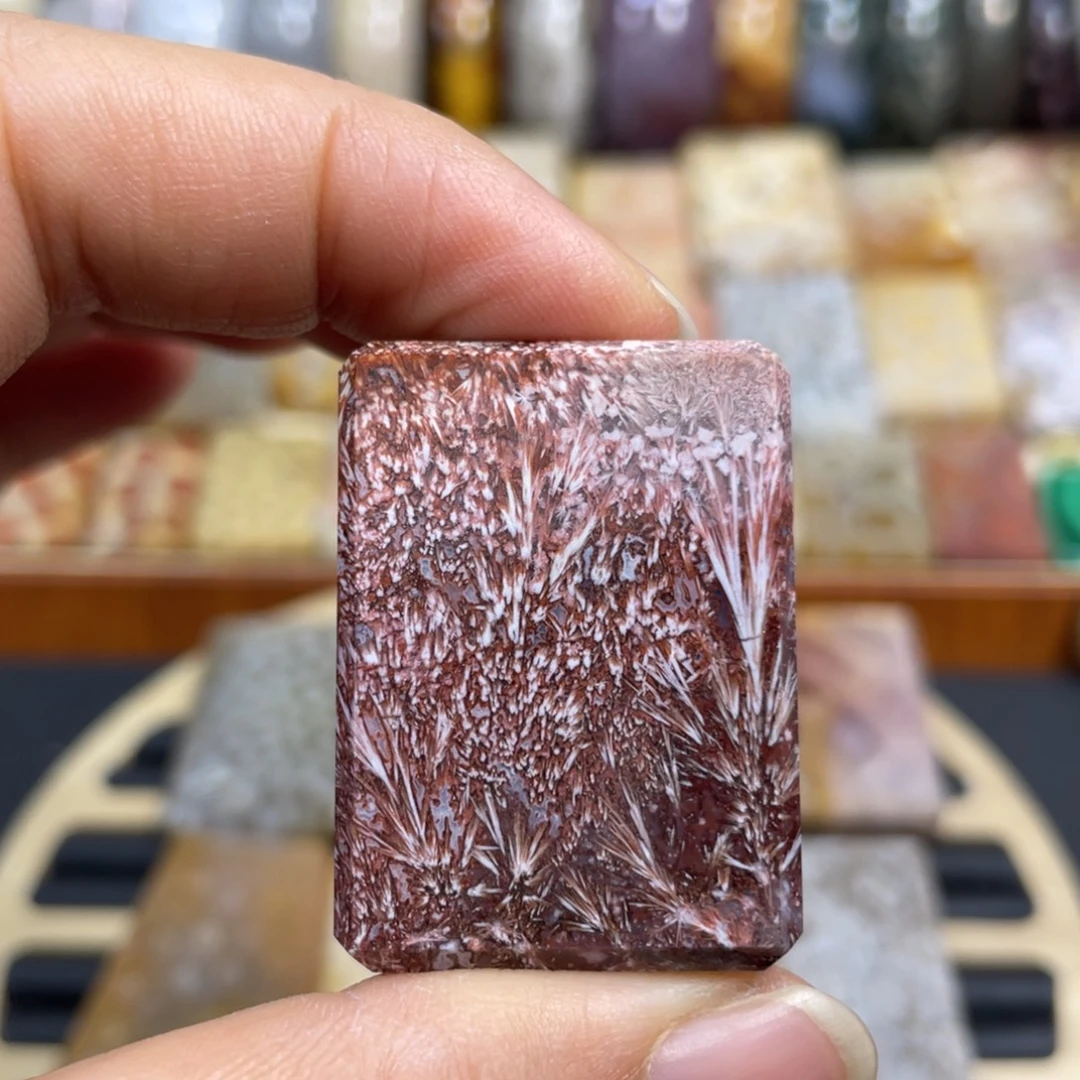 硅化玉未镶嵌颈饰k33