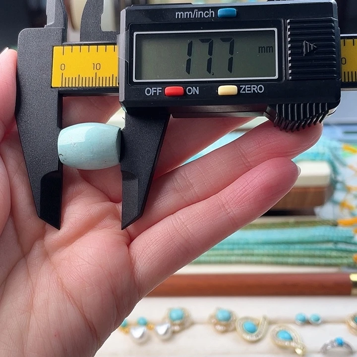 绿松石未镶嵌桶珠配饰