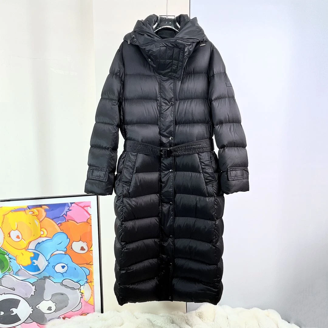 99新 BURBERRY/博柏利 99新/ Burberry/ 长款羽绒服/M码/Xspa8526