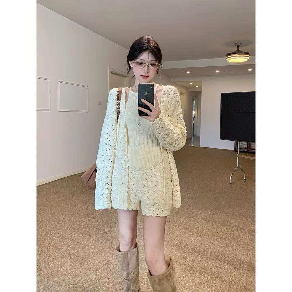 早秋新款休闲穿搭镂空开衫时尚针织套装女款爆款2025新款高级感