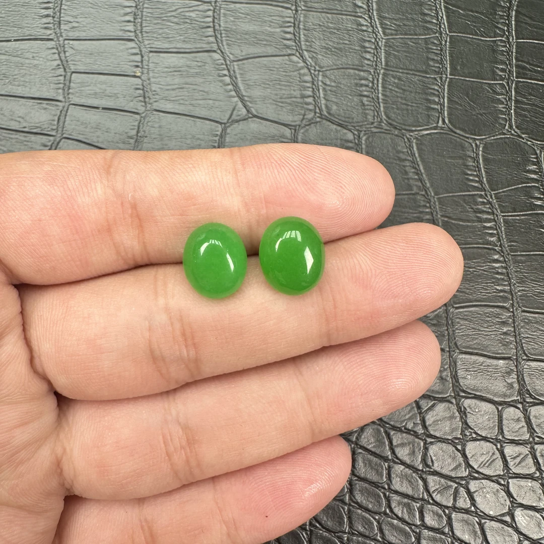 缅A老坑老料蛋面耳钉