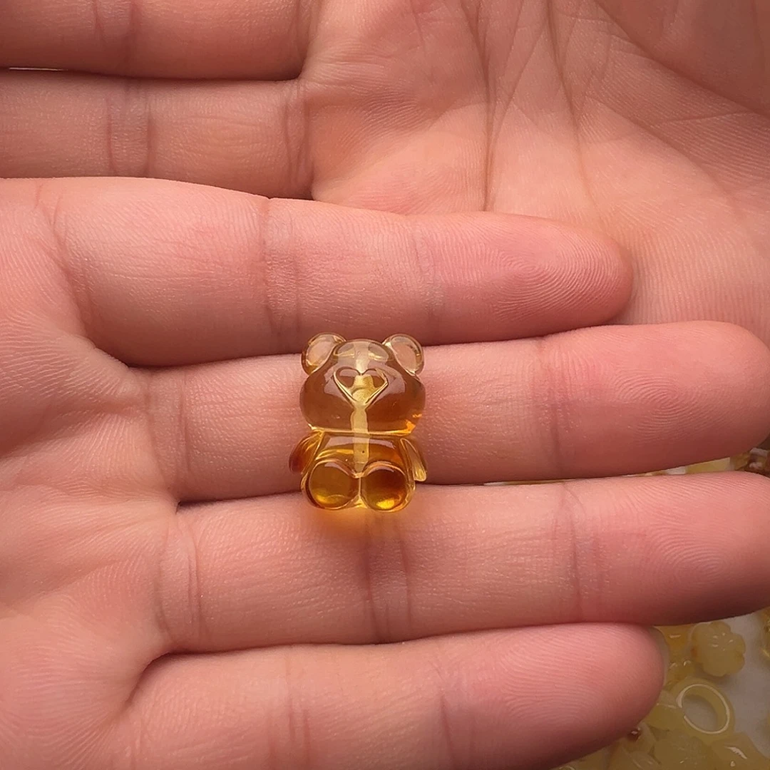 蜜蜡未镶嵌颈饰金珀小熊提溜