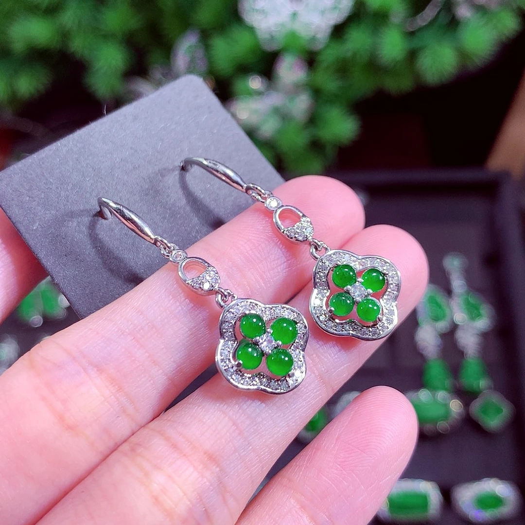 颈饰未镶嵌翡翠天然