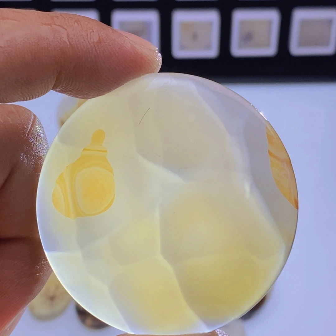 玛瑙/玉髓未镶嵌吊坠(不含链)59