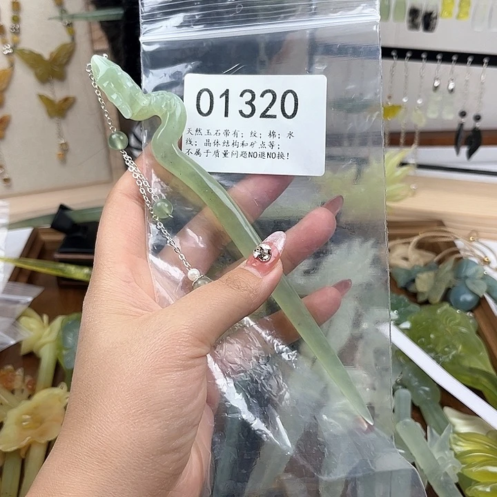 蛇纹石玉发簪合金