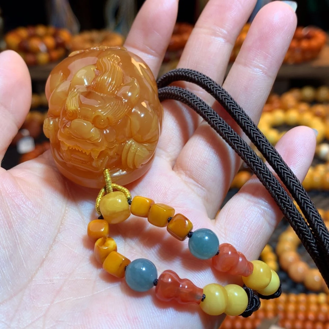 【闪购商品】蜜蜡吊坠(赠链)未镶嵌