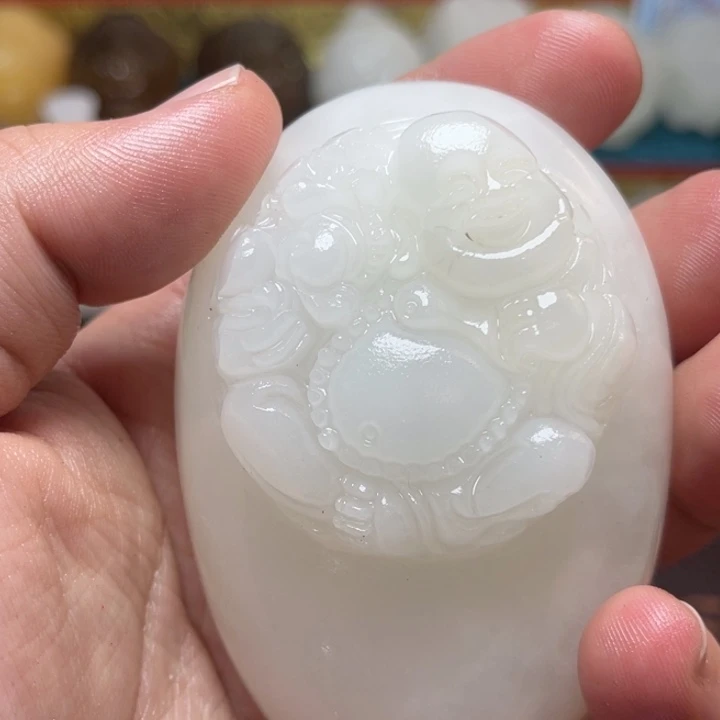 石材天然方解石手把件不退换