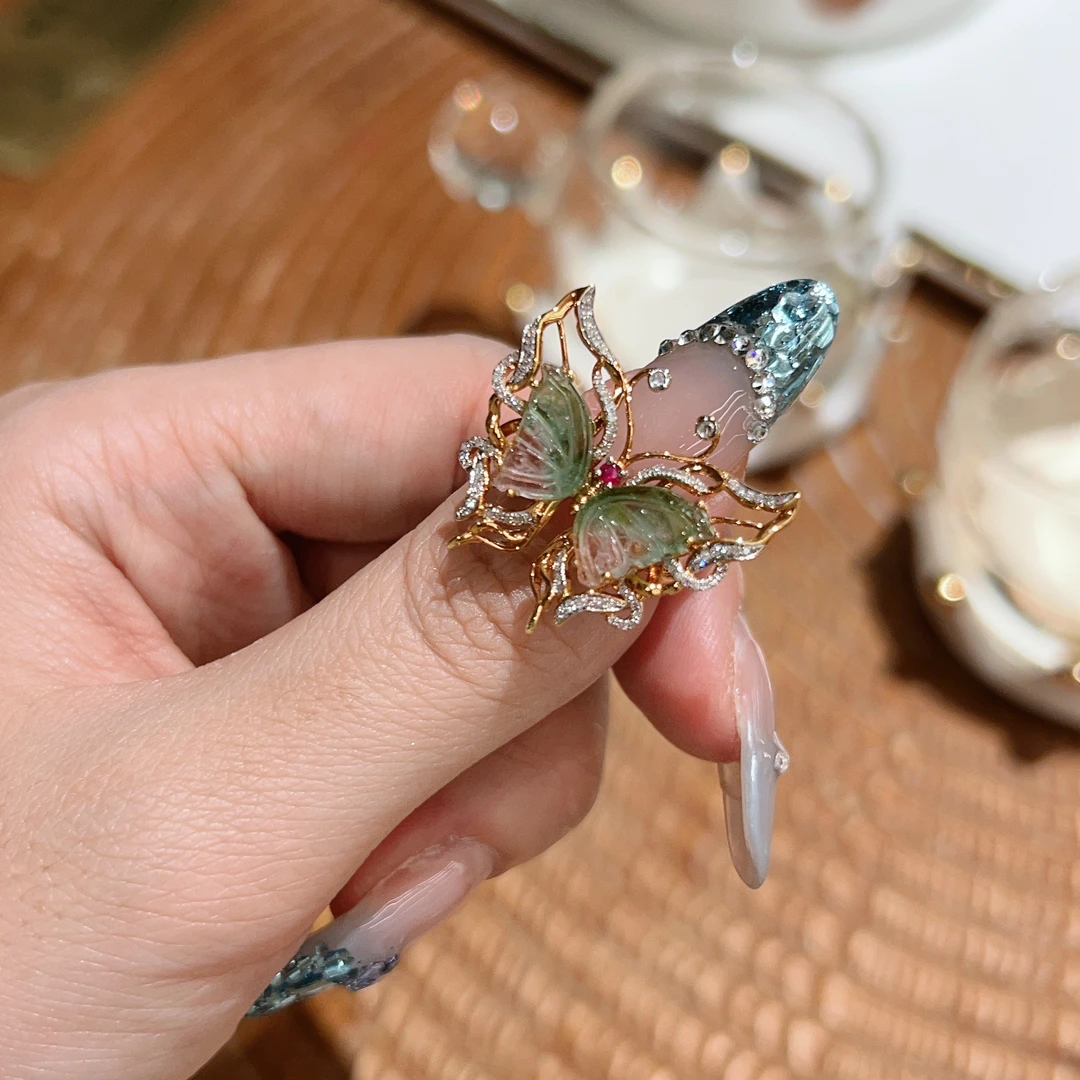 天然碧玺蝴蝶戒指，18k金镶嵌