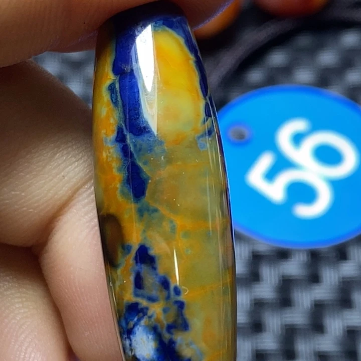 玛瑙/玉髓颈饰未镶嵌大*兵