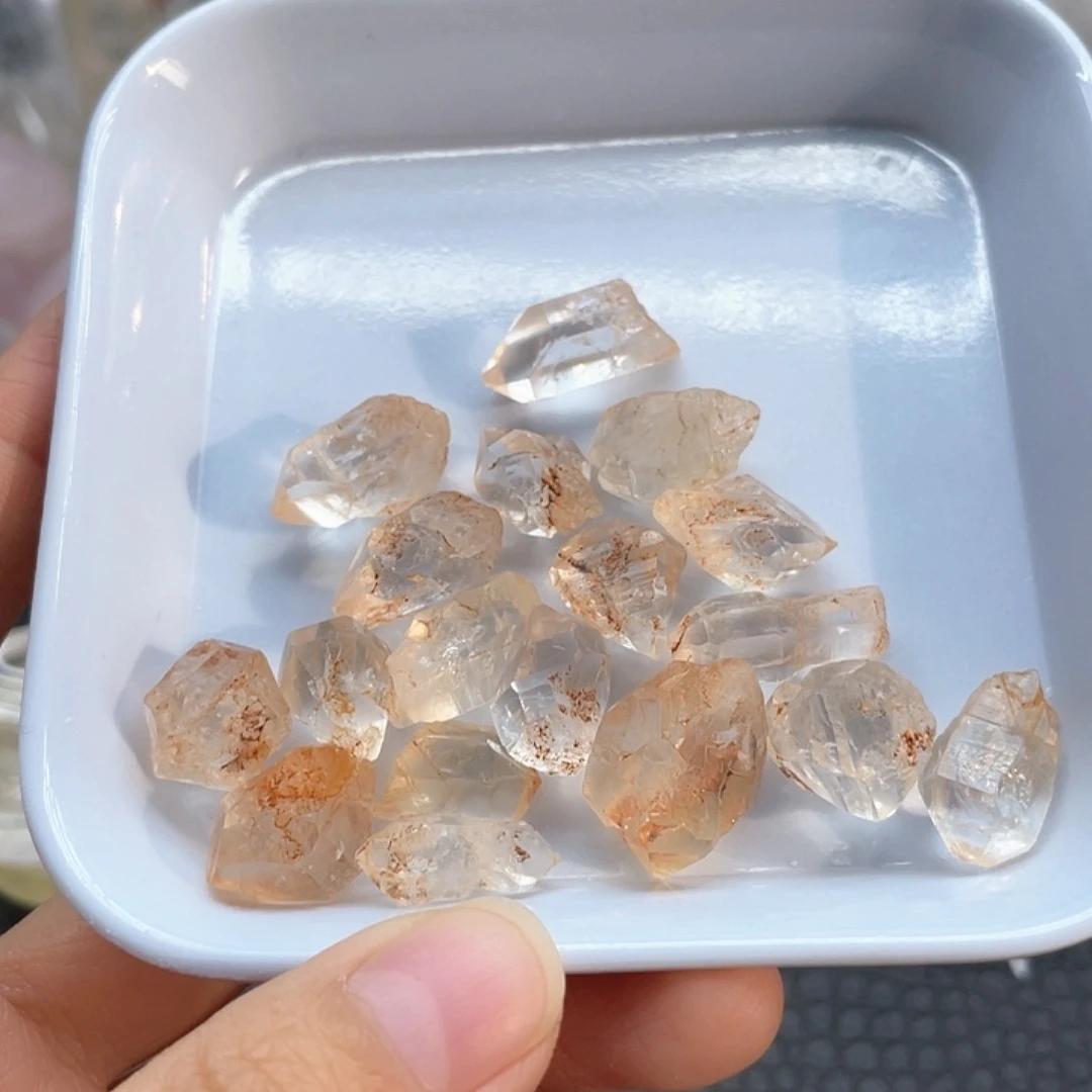 水晶未镶嵌珠宝半成品71骸骨碎石块