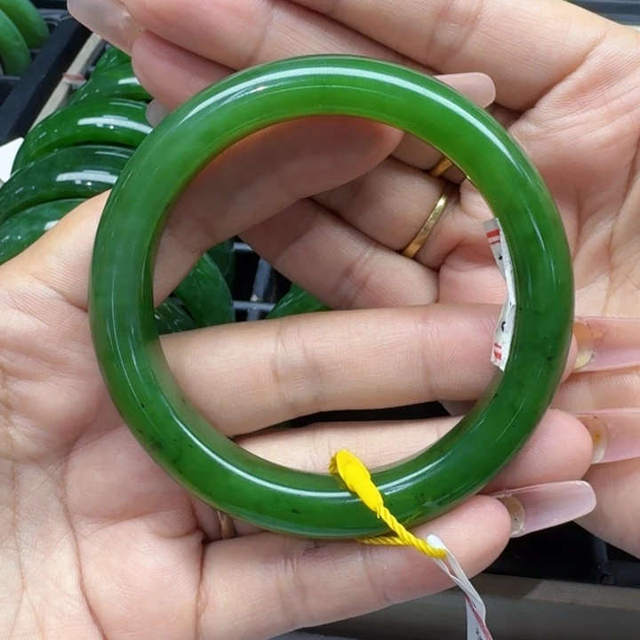 和田玉（碧玉）手镯未镶嵌