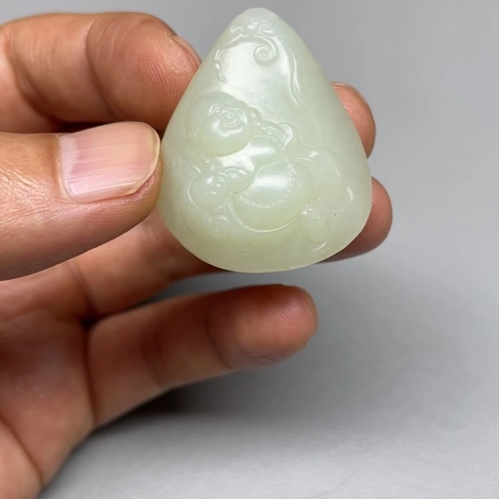 和田玉未镶嵌吊坠(不含链)牵****老