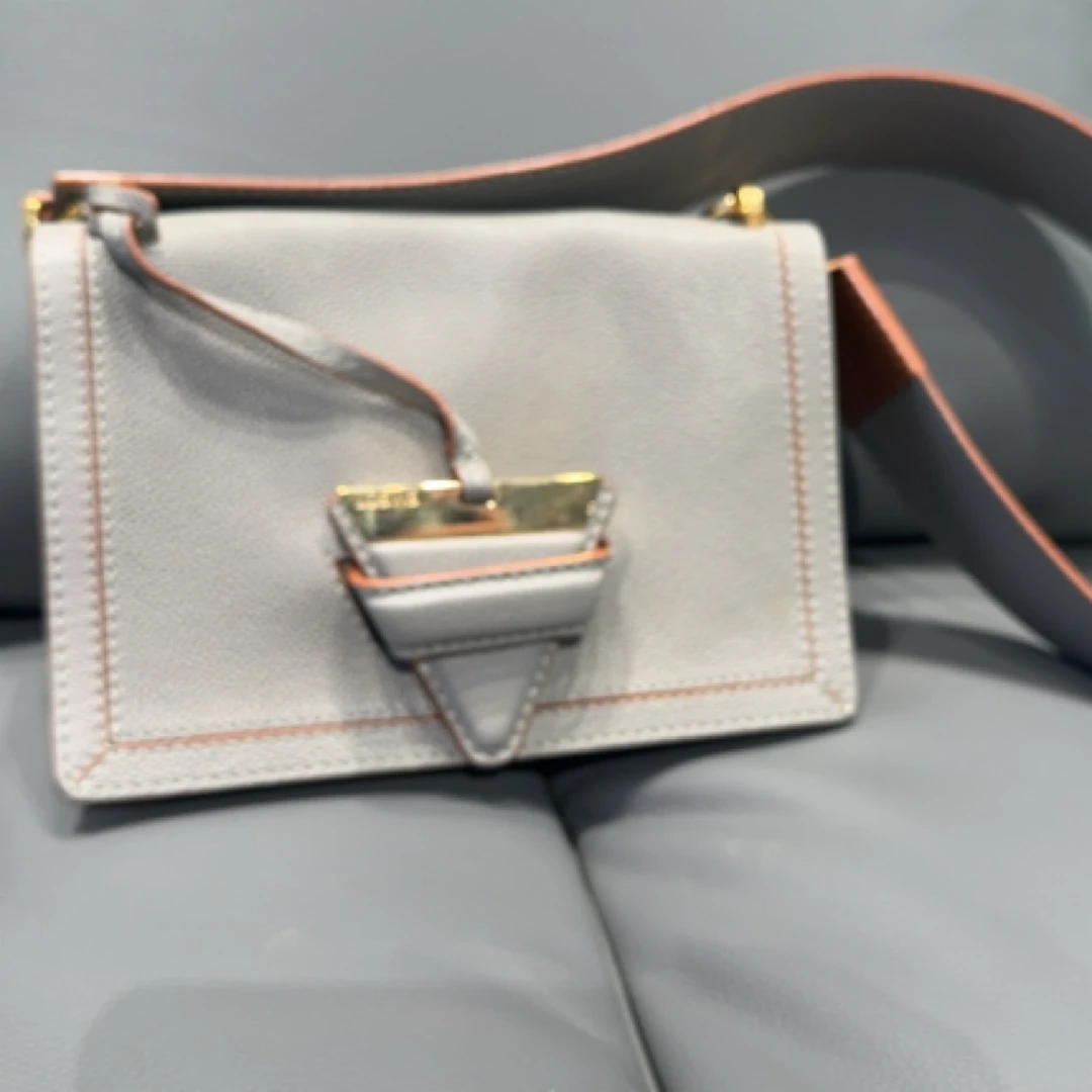 99新 LOEWE/罗意威 罗意威Barcelona 灰色 单肩斜挎包