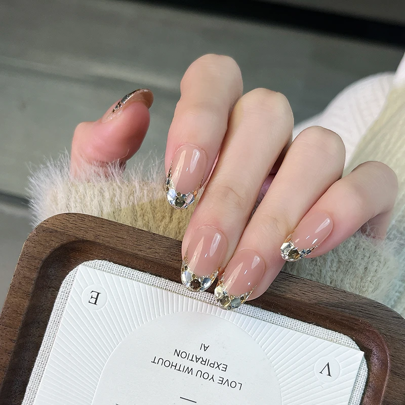 【天境】上班族豆豆甲高级法式短款手工穿戴甲新款爆闪气质美甲贴片