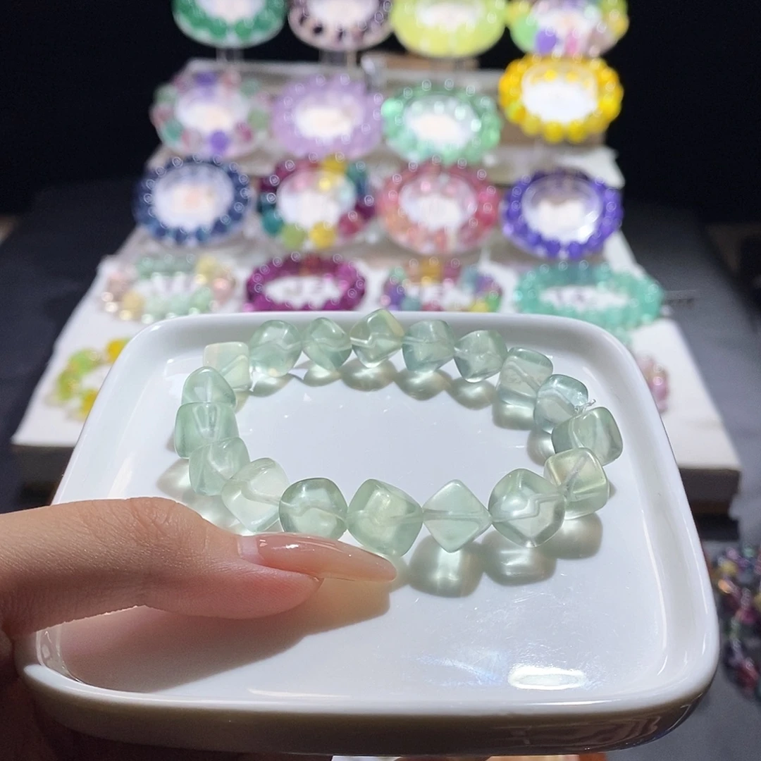 未镶嵌萤石手链薄荷绿冰块