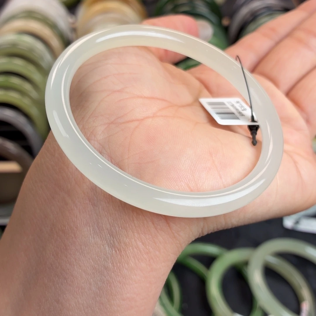 和田玉未镶嵌手镯高冰白55.56.57、13