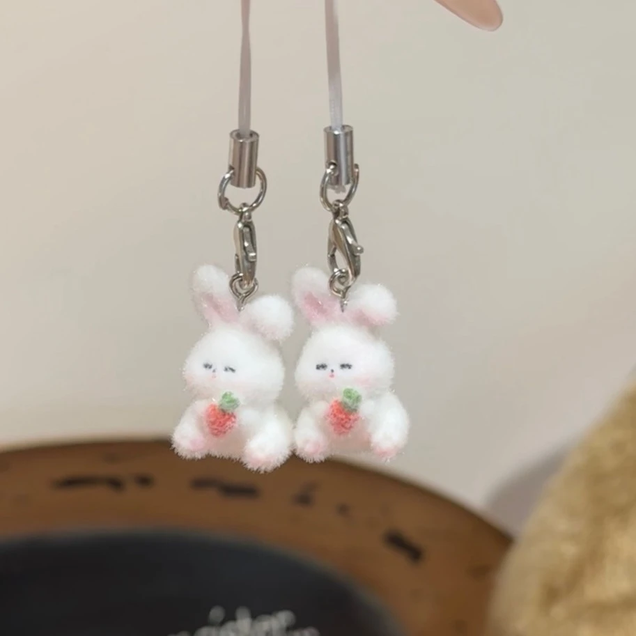 可爱腮红小兔钥匙扣植绒汽车挂件手机链包包挂饰送朋友礼物